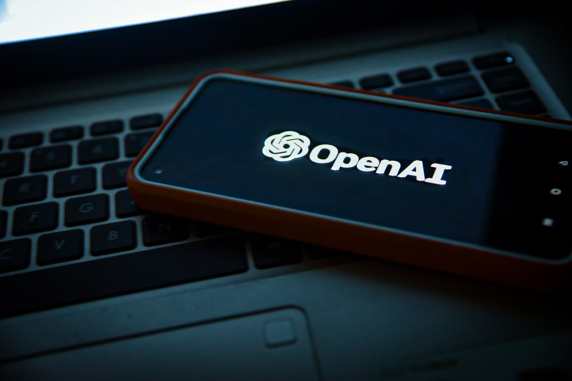 Дефект прятался 18 лет: OpenAI нашла его в окне шириной в одну инструкцию