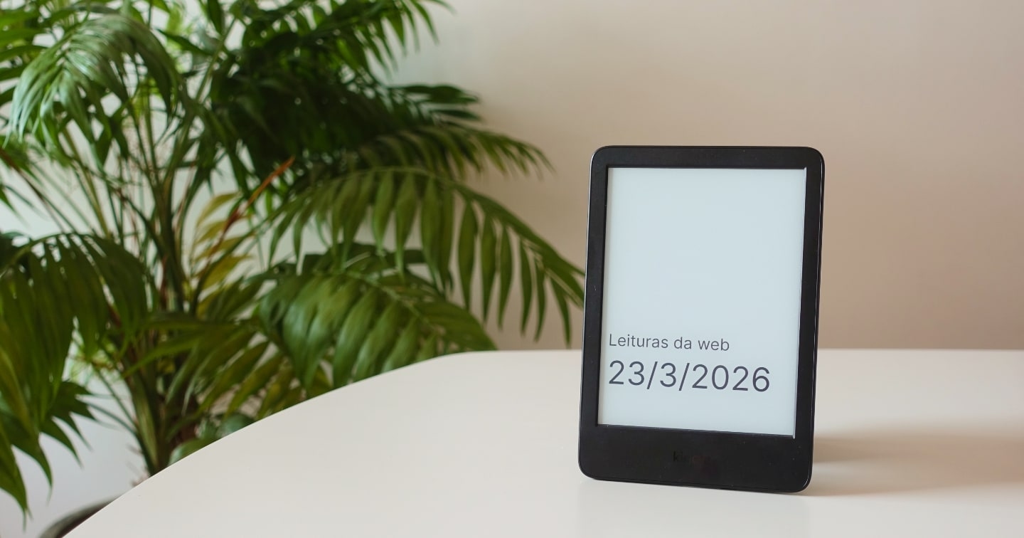 Энтузиаст превратил читалку Kindle в личную газету