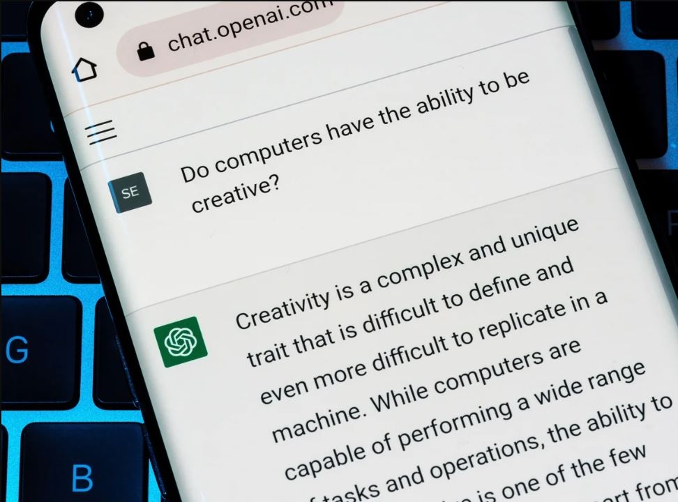 ChatGPT перестал выполнять запросы на генерацию текста с имитацией стилей писателей