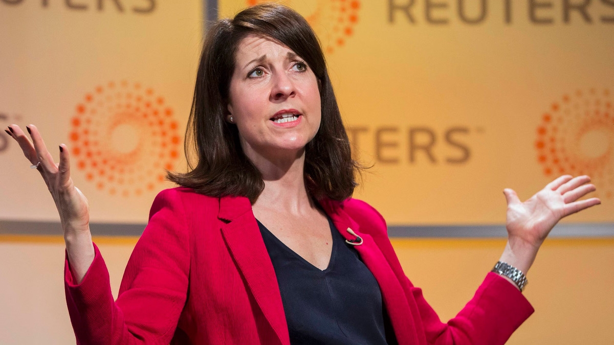 Великобритания планирует ввести обязательную маркировку контента, созданного с помощью ИИ