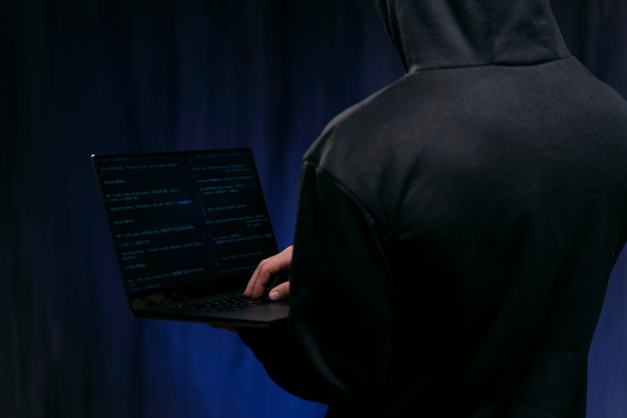 Свежий вредоносный исходник PamStealer для macOS использует хитрые методы взлома, чтобы оставаться незаметным