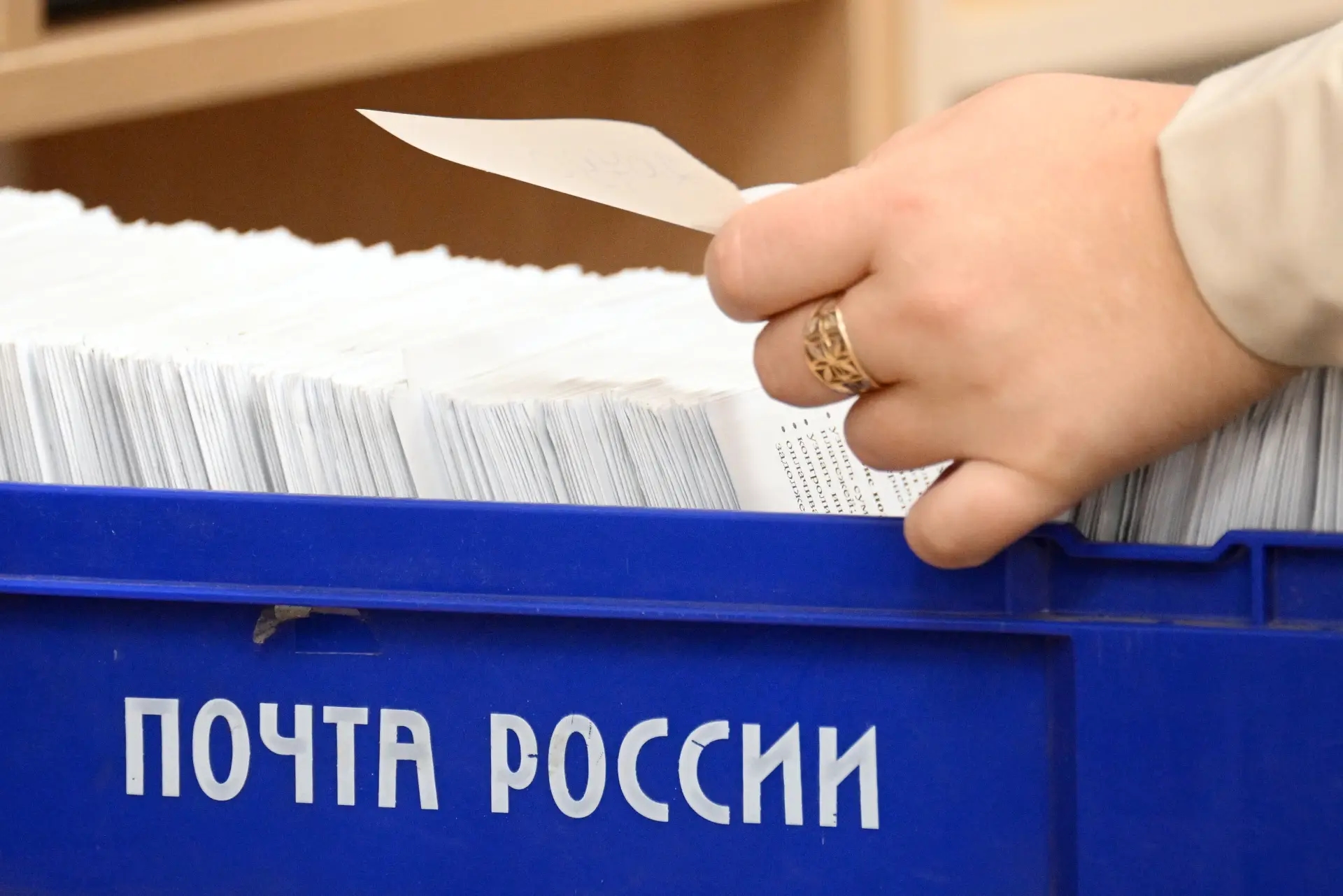 Глава «Почты России» — о маркетплейсах, долге и переходе к логистической модели
