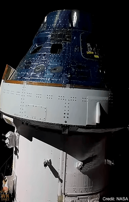 В космическом корабле «Орион» снова сломался туалет — теперь там промерзает трубопровод и образуется засор