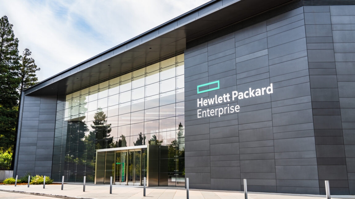 HPE предлагает год бесплатного программного обеспечения, чтобы переманить клиентов VMware