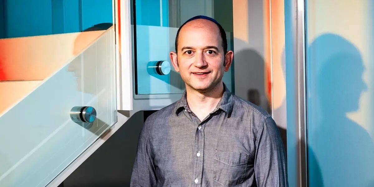 Google потратила $2,7 млрд на легендарного ИИ-инженера. Теперь он ушел в OpenAI