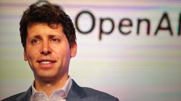 Apple подала в суд на OpenAI в связи с предполагаемой кражи коммерческой тайны