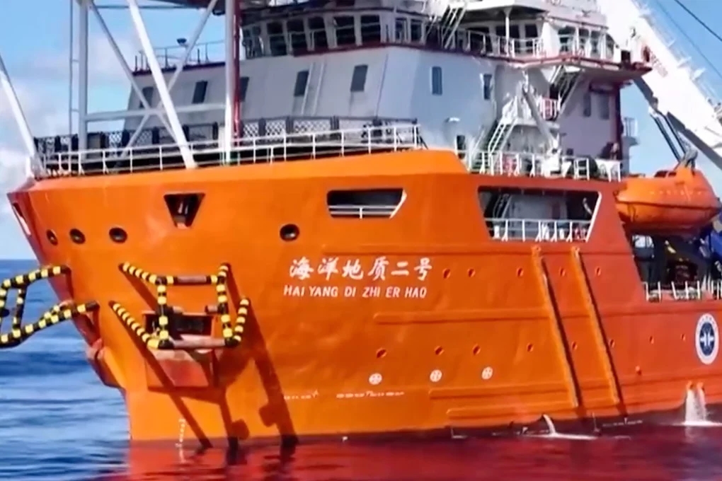 В Китае прошли испытания первого в мире глубоководного аппарата для перерезания подводных кабелей на глубине 3500 метров