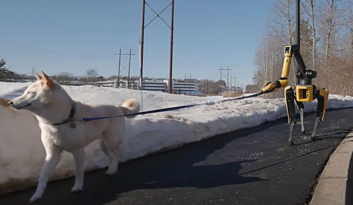 Робособаку Boston Dynamics научили считывать показания приборов и обнаруживать утечки