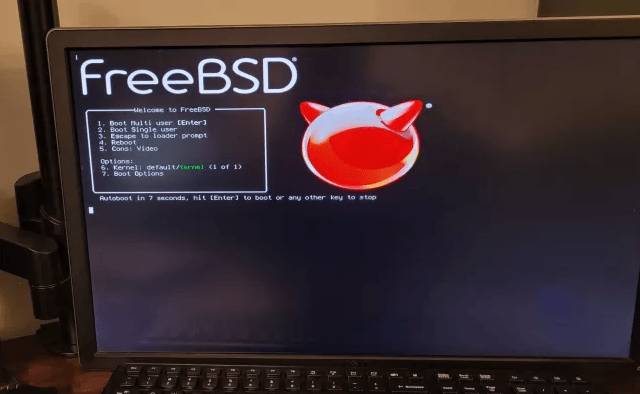 Вышла релиз FreeBSD 15.1