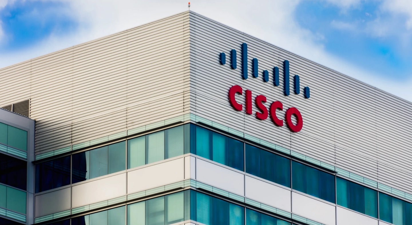 ИИ против ИИ: Cisco готовит корпорации к кибервойне машинного масштаба