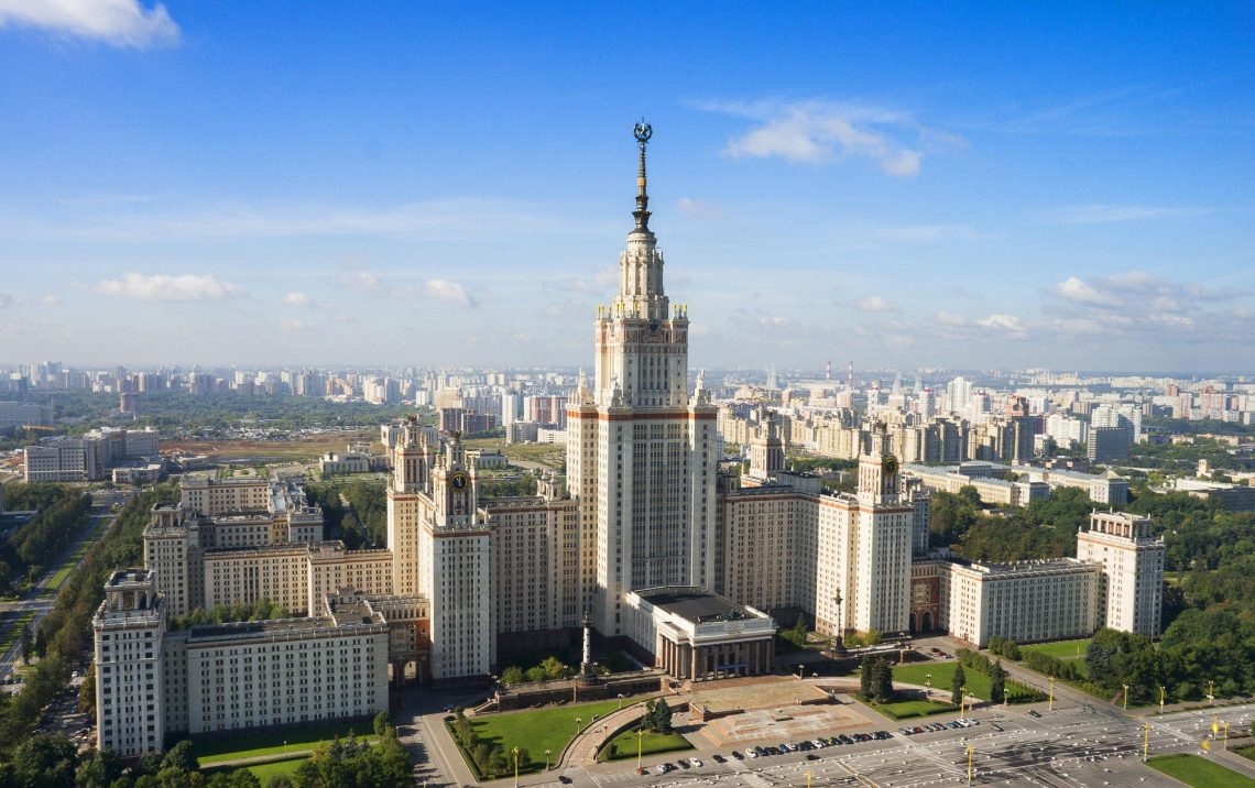 Пентагон внёс 33 российских вуза и НИИ в список угроз нацбезопасности США. Среди них МГУ, ВШЭ, МГТУ и МАИ