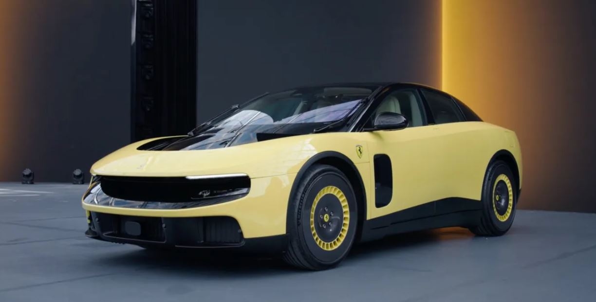 Ferrari уволила руководителя отдела маркетинга после негативной реакции на дебют электромобиля Luce