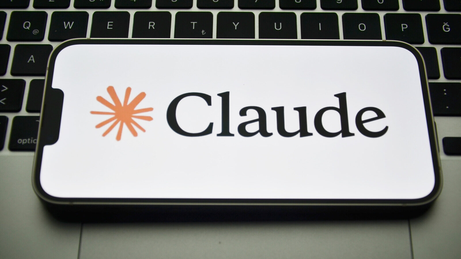 Как Claude Opus 4.6 понял, что его тестируют и взломал ответы к бенчмарку