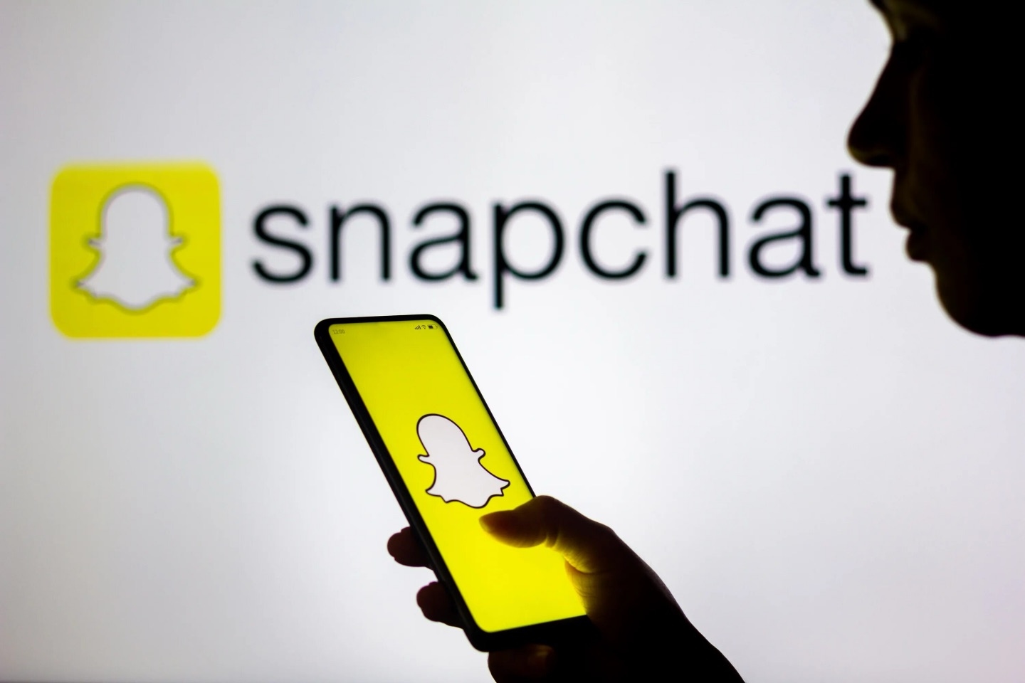 «Малые команды с ИИ дают больший итог»: из Snapchat уволили 1000 человек